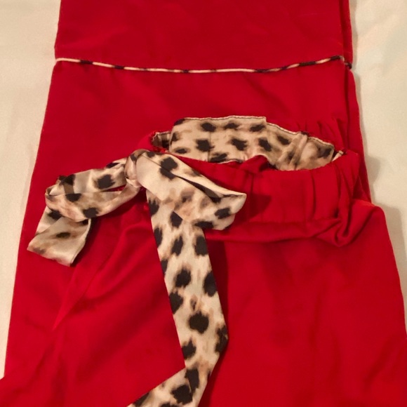 COSMOPOLITAN Classy Red Soft Satin Pajamas Animal Print Trim Sz S - Picture 5 of 6